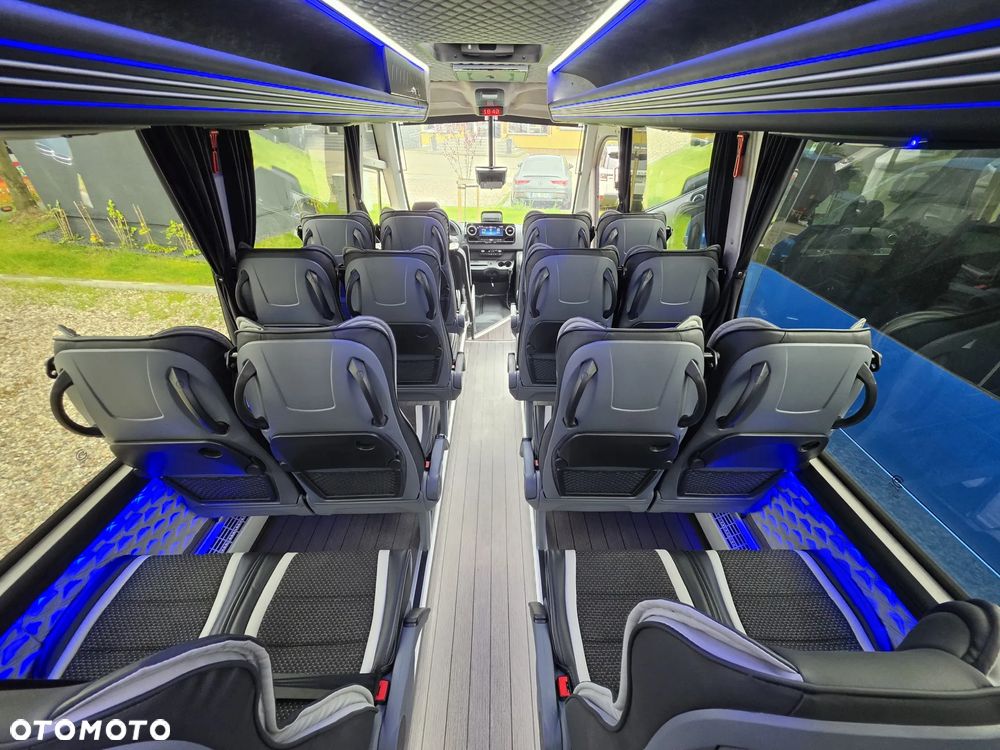 Mercedes-Benz Żak MB Sprinter 29+2 - 17