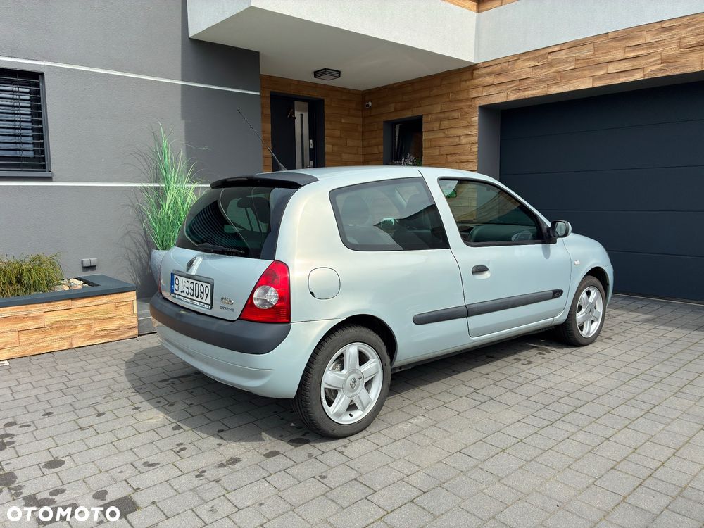Renault Clio 1.2 16V Extreme - 4
