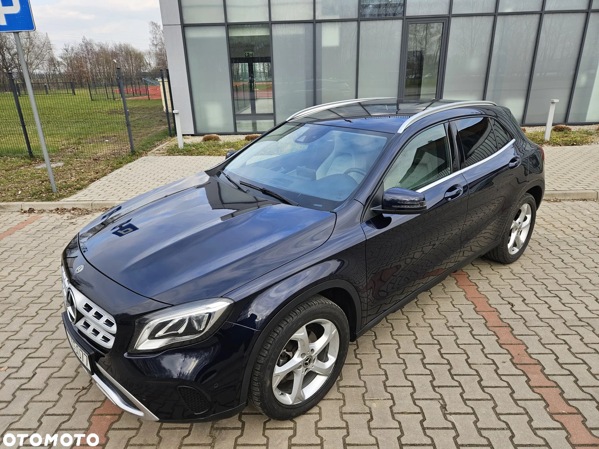 Mercedes-Benz GLA 180 (CDI) d 7G-DCT - 10