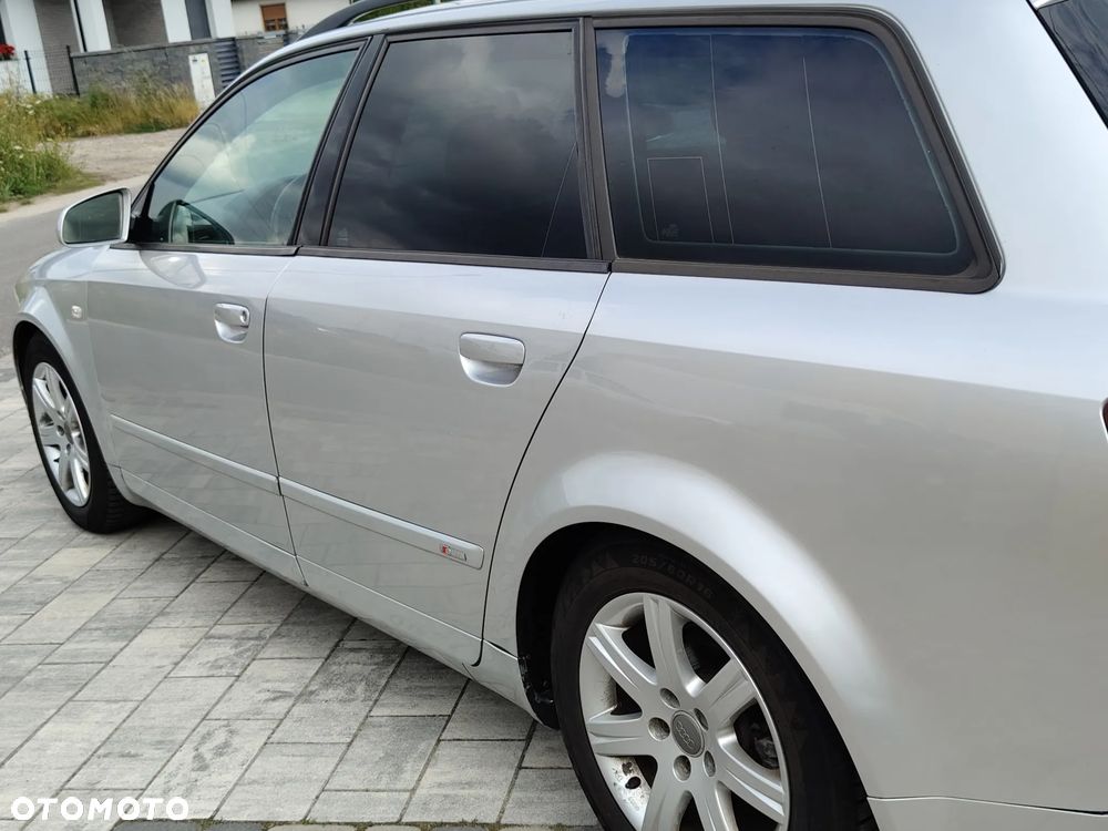 Audi A4 Avant 1.8T - 12