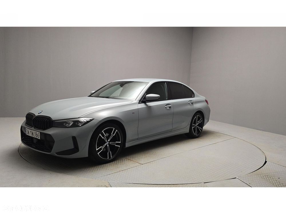 BMW Seria 3 320d xDrive mHEV M Sport - 1