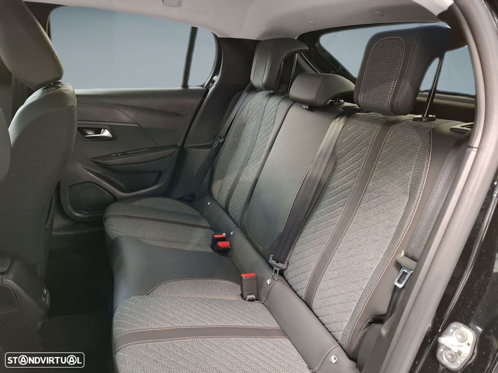 Peugeot 208 1.2 Hybrid Allure e-DCS6 - 12