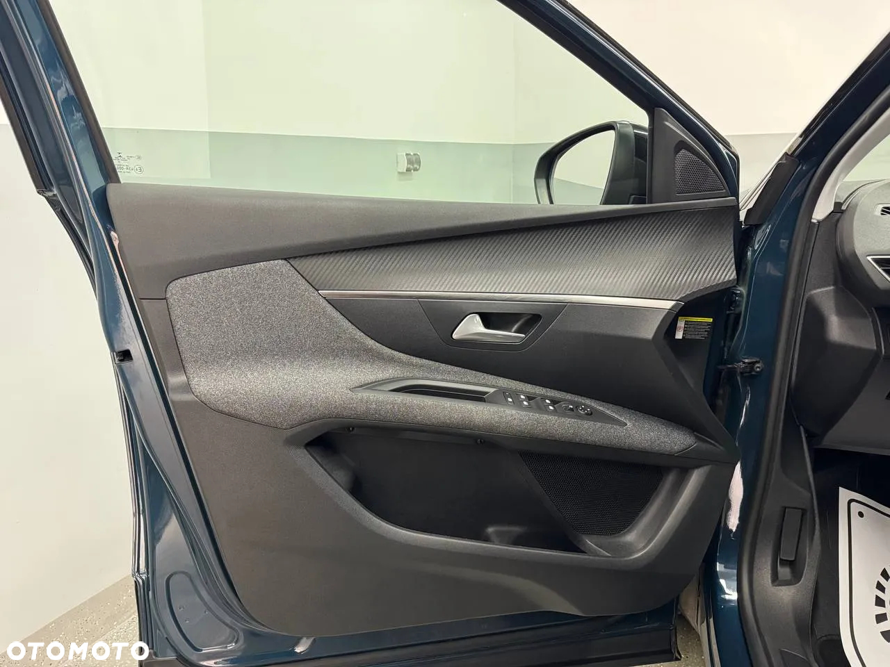 Peugeot 3008 1.5 BlueHDi Active Pack S&S EAT8 - 21