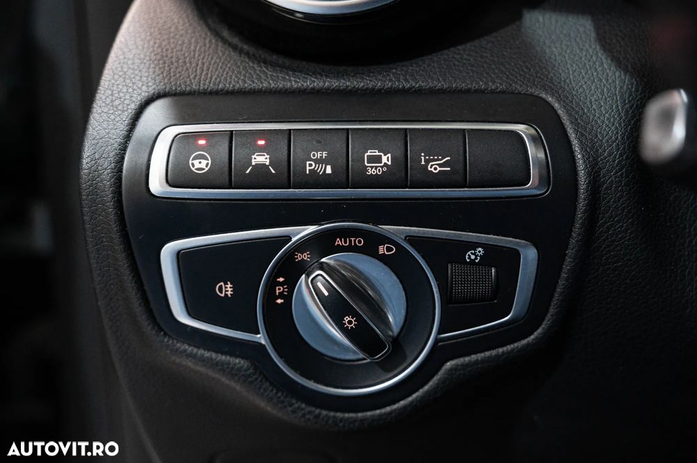 Mercedes-Benz GLC Coupe 250 d 4Matic 9G-TRONIC AMG Line - 26