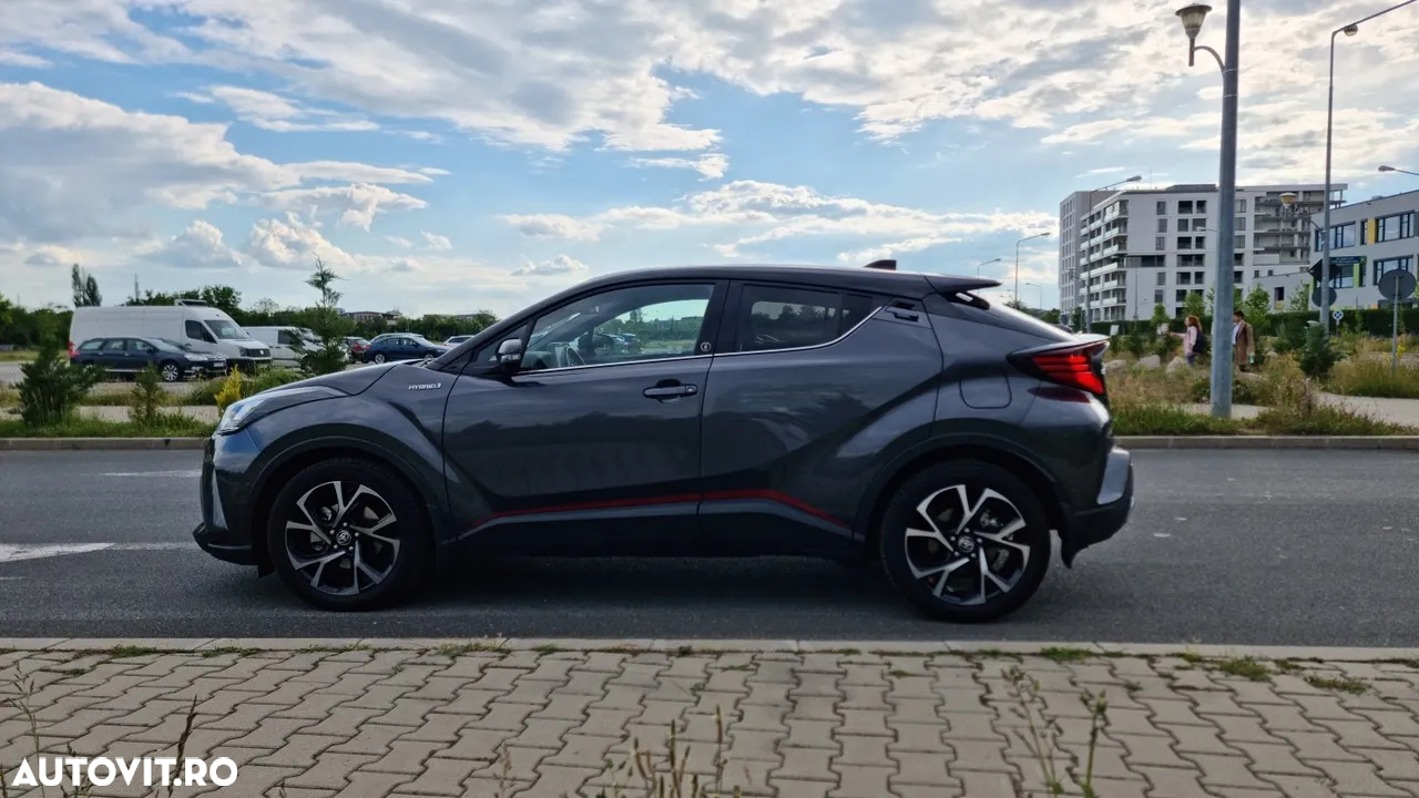 Toyota C-HR 2.0 Hybrid Team Deutschland - 7
