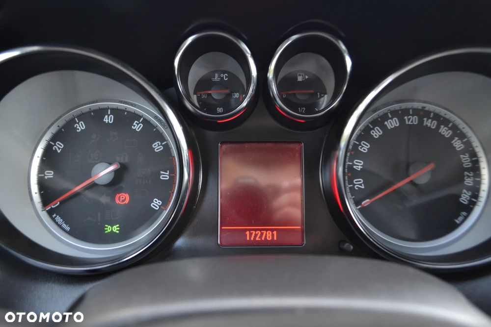 Opel Astra IV 1.6 T Sport - 24