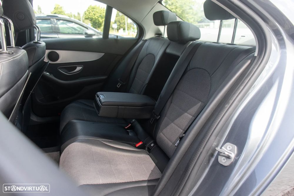 Mercedes-Benz C 180 d Avantgarde Aut. - 14