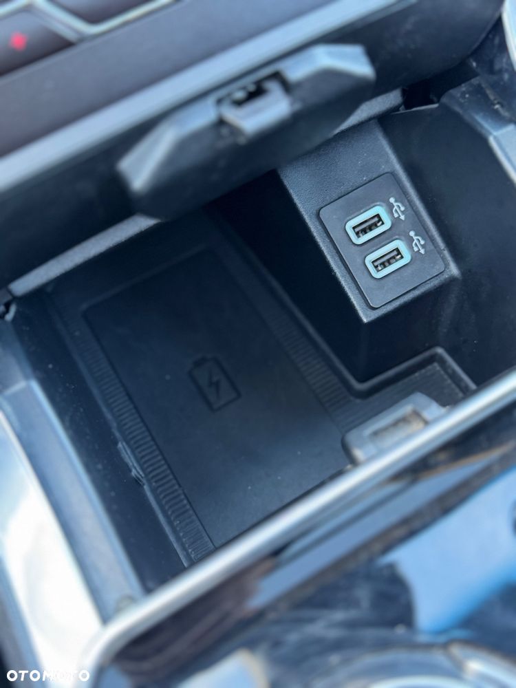 Ford Edge - 21