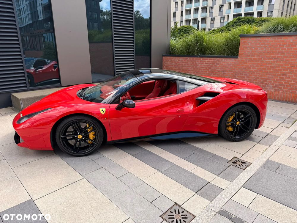 Ferrari 488 - 22