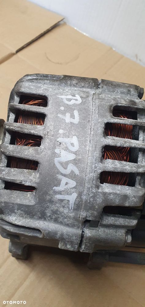 Alternator prądnica VW Passat B7 1.6 TDI 03L903023B - 9