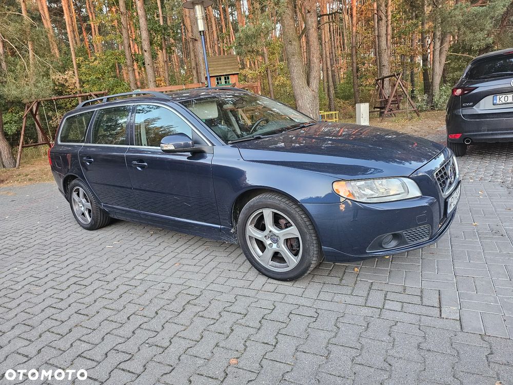 Volvo V70 D3 Momentum - 16