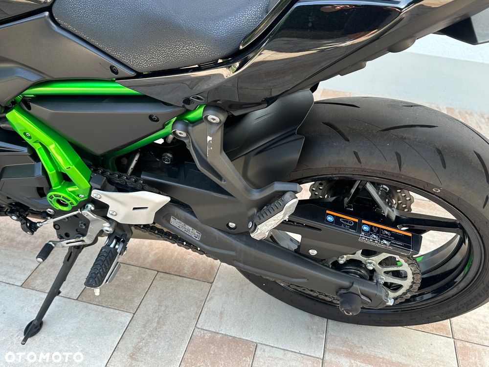 Kawasaki Z 650 - 10