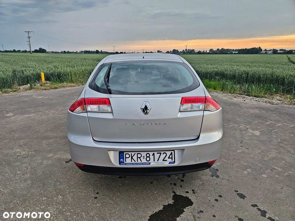 Renault Laguna 1.6 16V 110 Emotion - 21