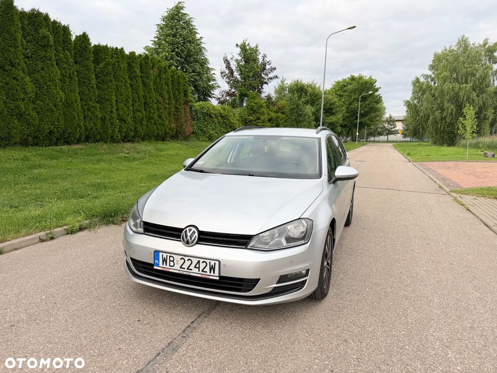 Volkswagen Golf - 32