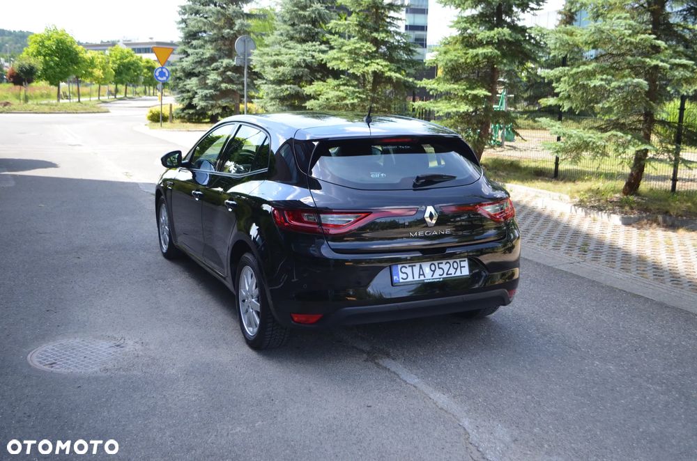 Renault Megane 1.6 SCe Business - 38