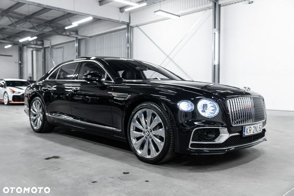 Bentley Flying Spur - 5