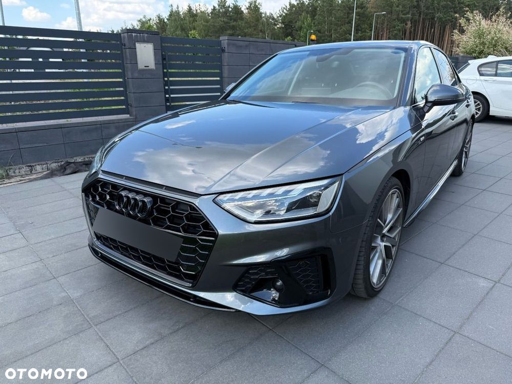 Audi A4 Limousine 35 TFSI mHEV S Line S tronic - 1