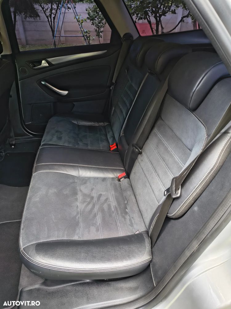 Ford Mondeo 2.0 TDCI Titanium - 13