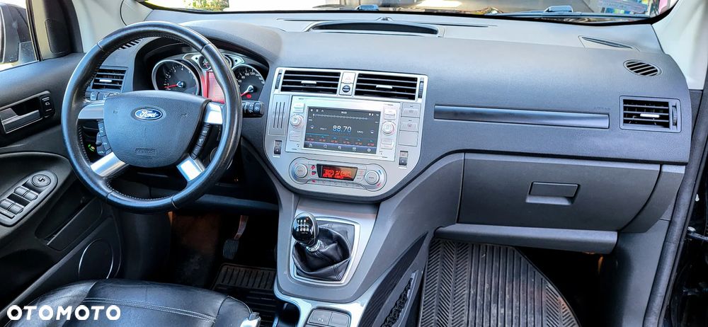 Ford Kuga 2.5 Titanium - 9