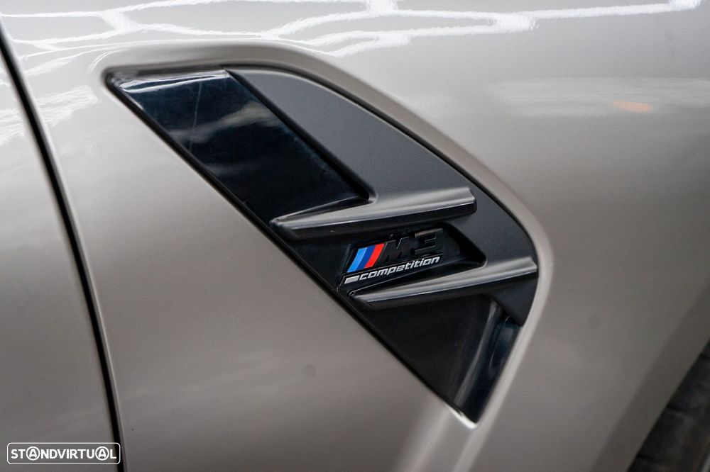 BMW M3 Competition xDrive - 16