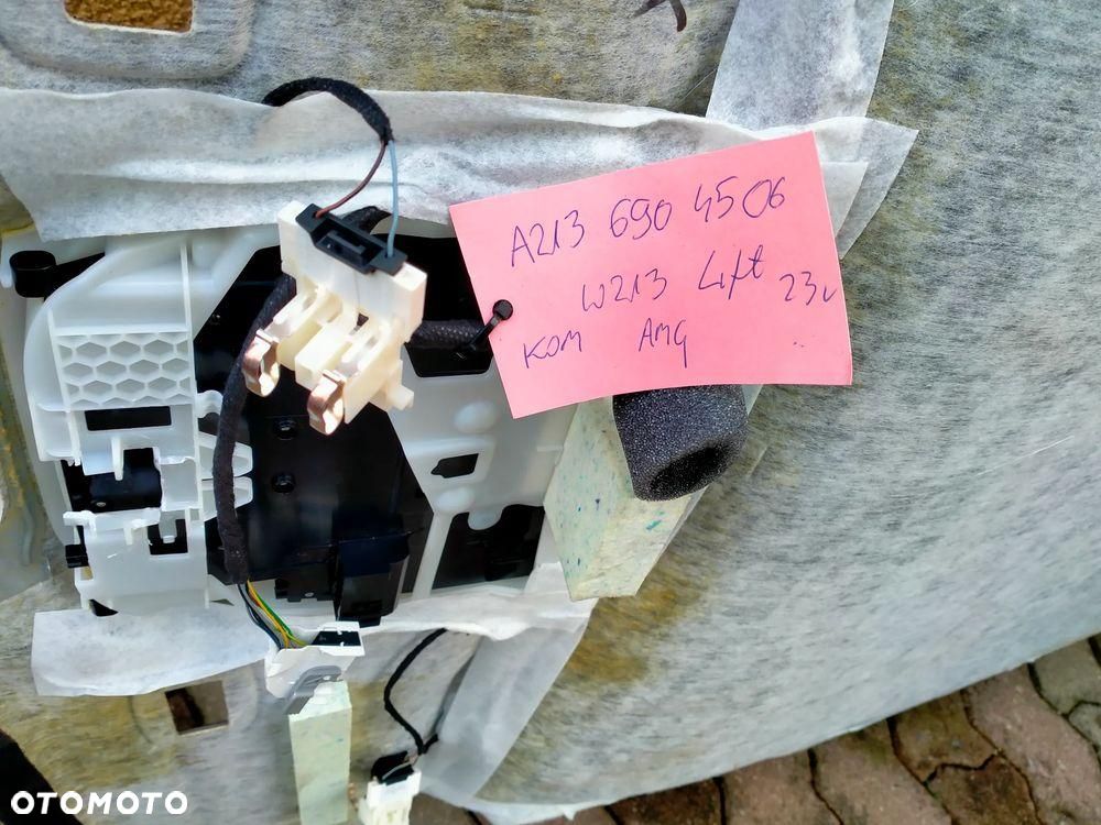 Mercedes E klasa W213 LIFT Kombi AMG CZARNA Podsufitka Lampka Słupki - 12