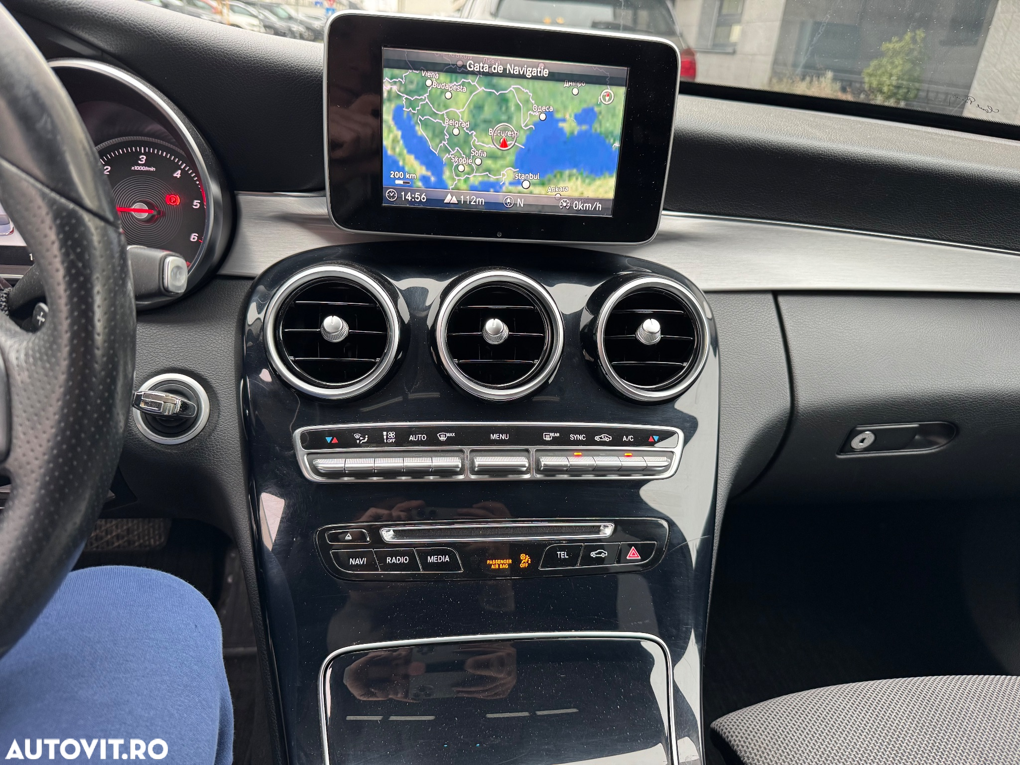 Mercedes-Benz C 220 d 4Matic 9G-TRONIC Avantgarde - 14