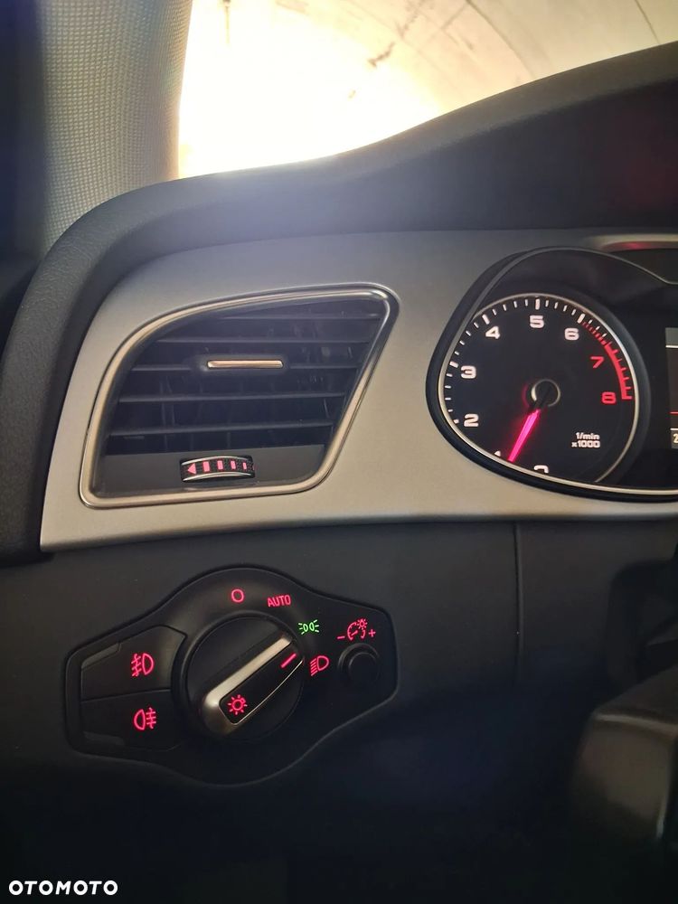 Audi A4 Limousine 2.0 TFSI Quattro S tronic - 22