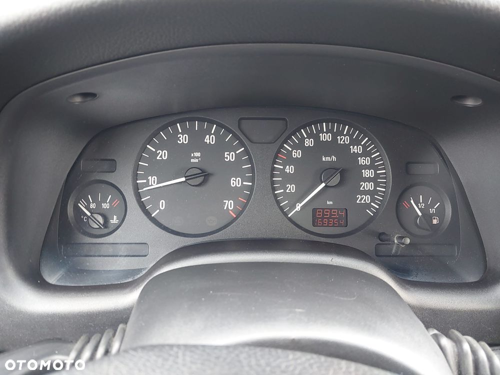 Opel Astra 1.6 GL / Start - 2