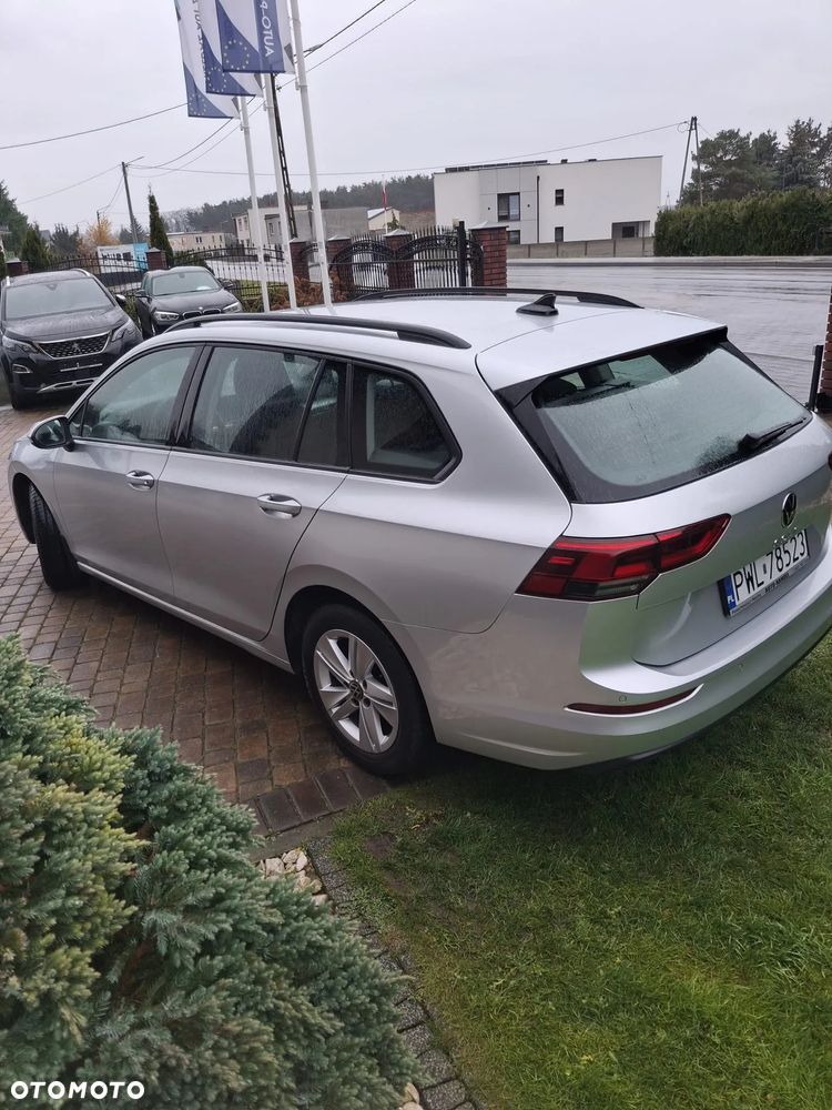 Volkswagen Golf 2.0 TDI SCR Life - 4