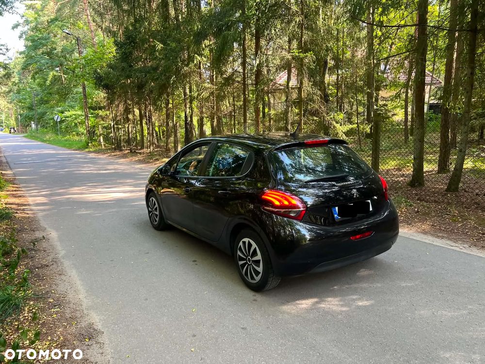 Peugeot 208 1.2 PureTech Allure S&S - 16