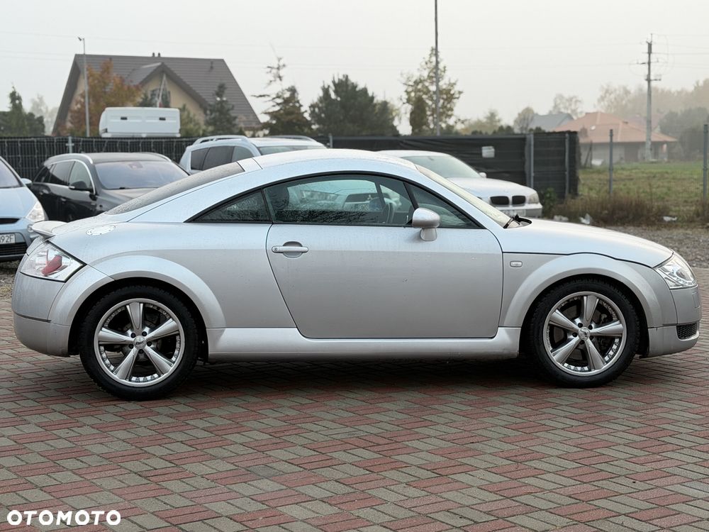 Audi TT Coupé - 6