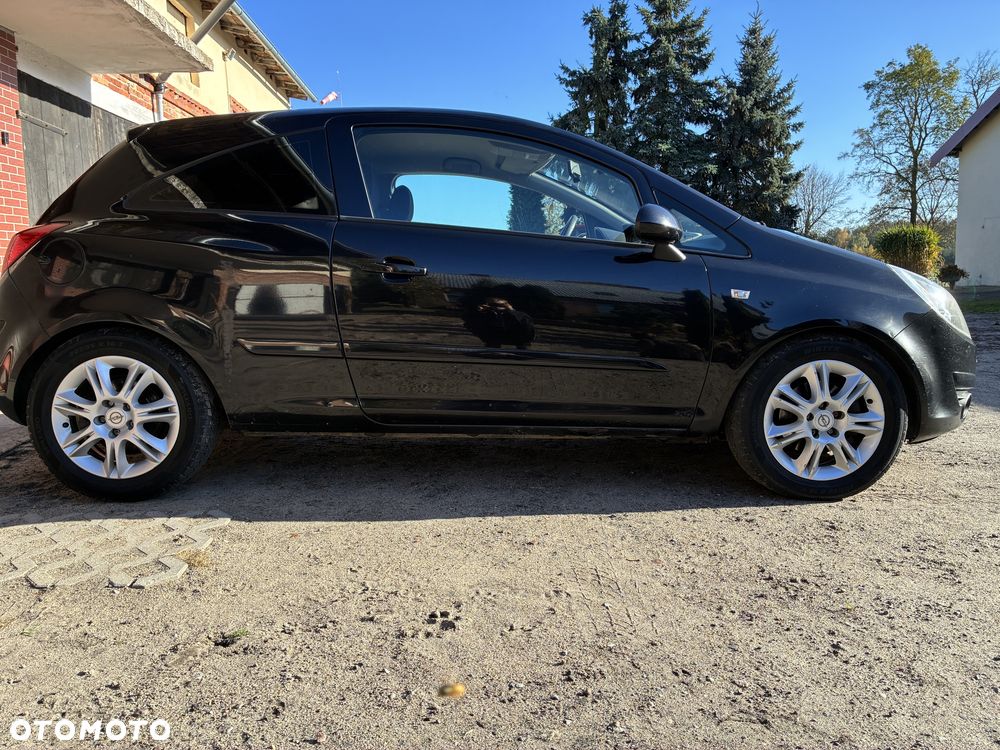 Opel Corsa - 3
