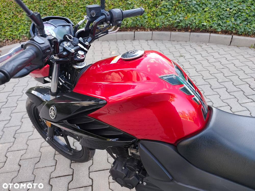 Yamaha YS - 7