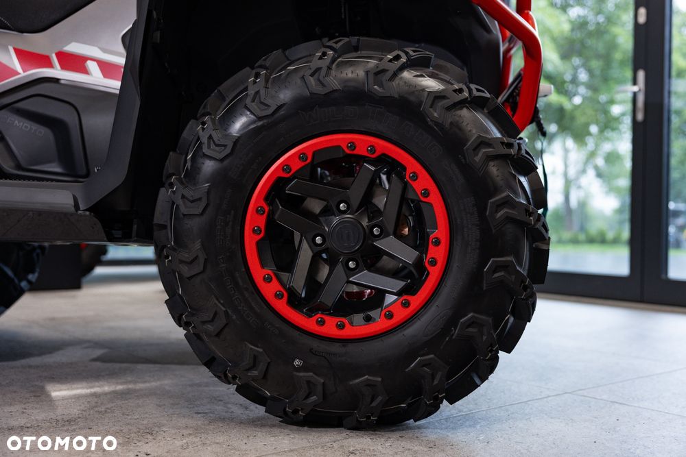 CFMoto CForce - 8