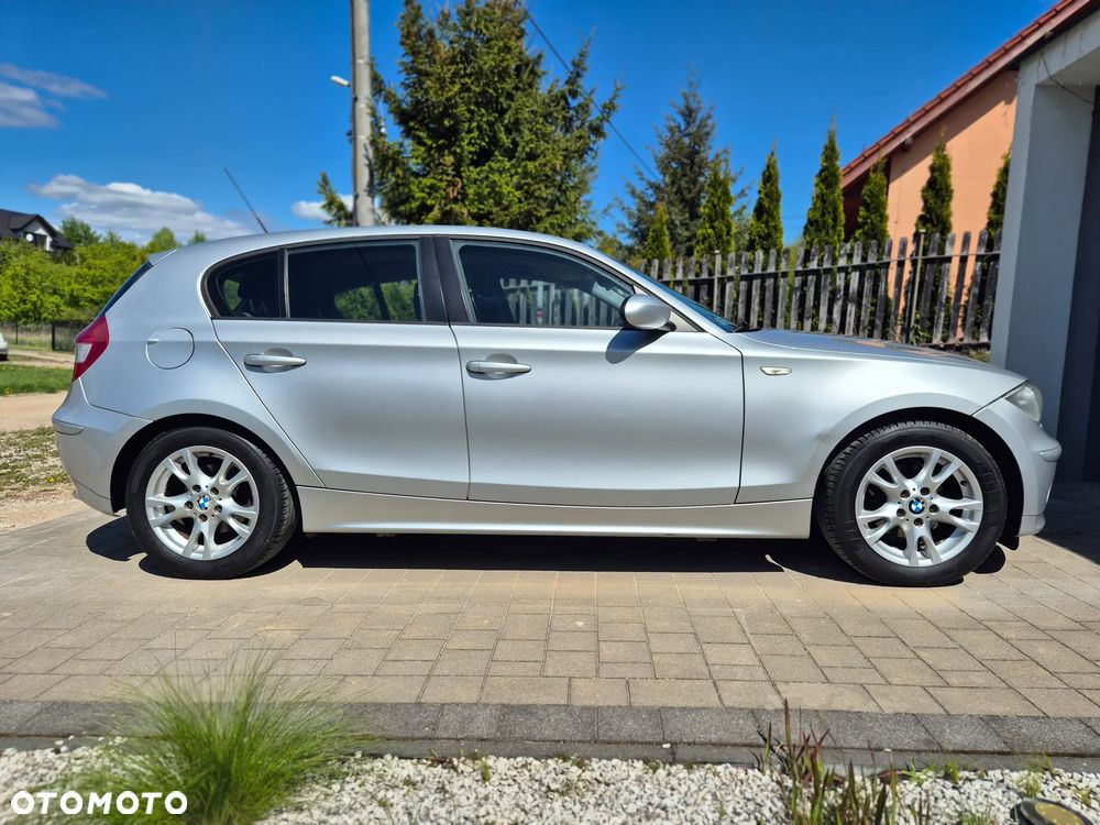 BMW Seria 1 118i - 4
