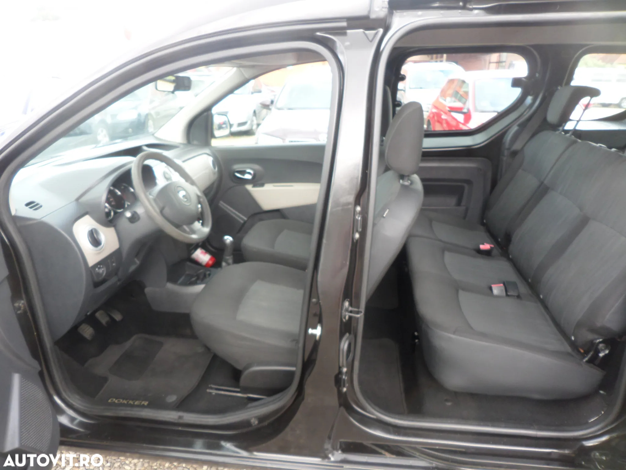 Dacia Dokker 1.5 dCi 90 CP Laureate - 6