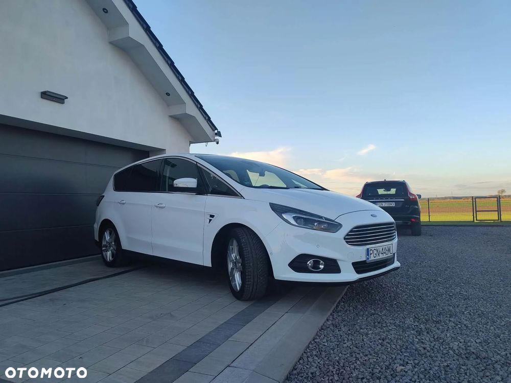 Ford S-Max 2017 photo 2