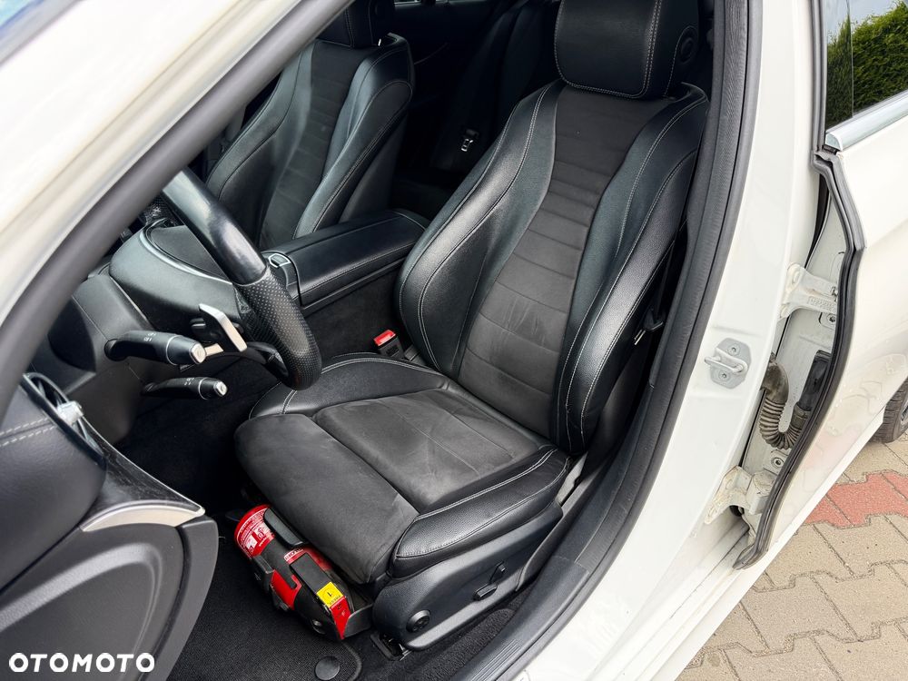 Mercedes-Benz Klasa E 220 d 9G-TRONIC - 8