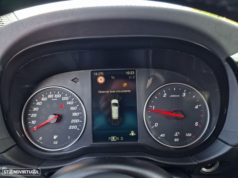 Mercedes-Benz T 180 - 42