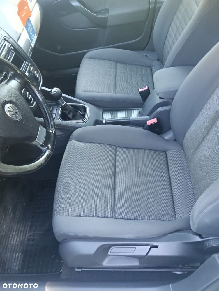 Volkswagen Golf - 7