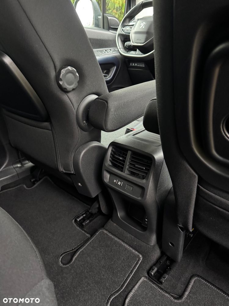 Peugeot Rifter BlueHDI 130 L1 Allure - 32