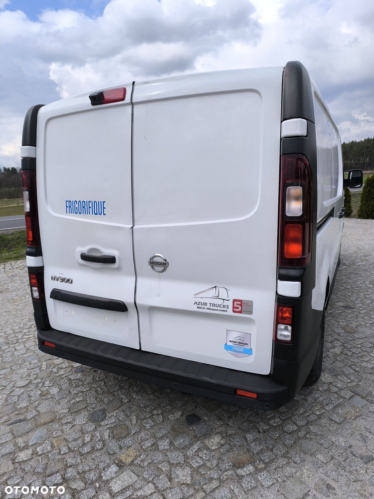 Nissan NV300 - 15