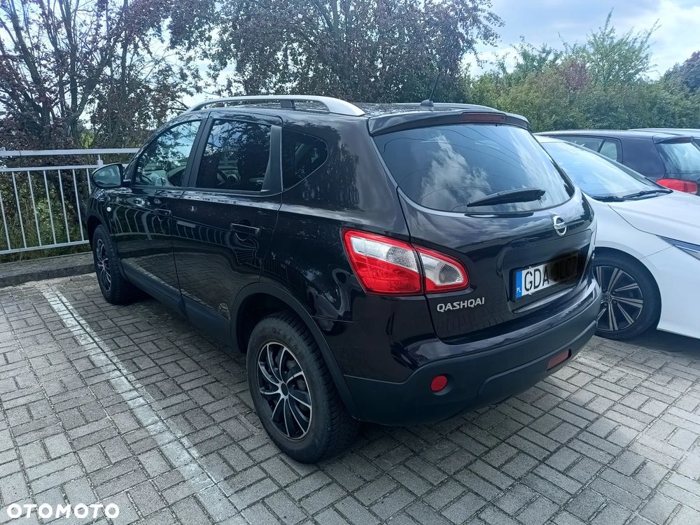 Nissan Qashqai 2.0 dCi DPF tekna - 5