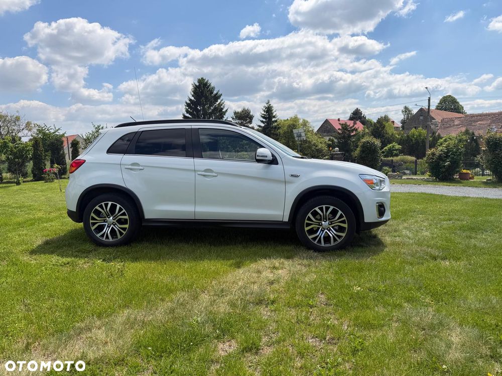 Mitsubishi ASX - 3