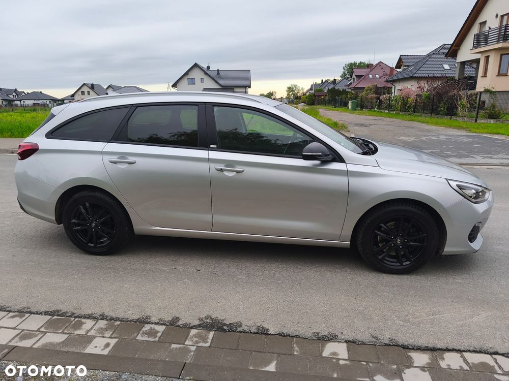 Hyundai i30 1.4 T-GDI YES!+ - 4