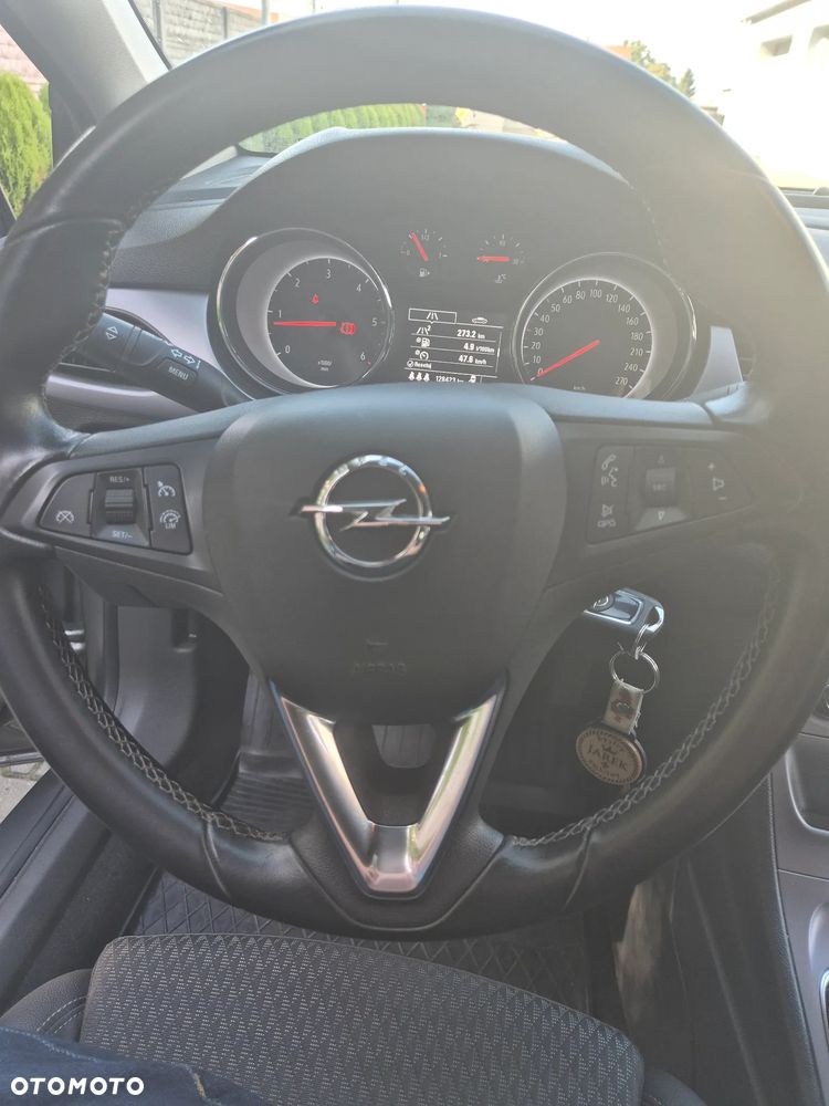 Opel Astra 1.6 CDTI Sport - 10