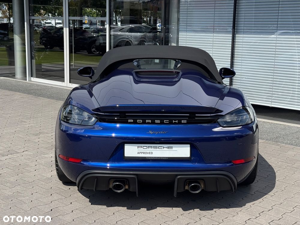 Porsche 718 Spyder - 7