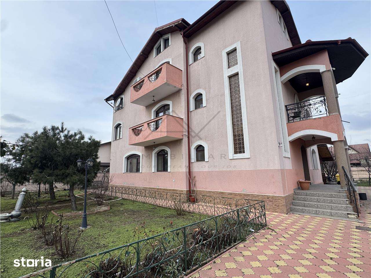 VILA INDIVIDUALA -CIOROGARLA 10 CAMERE | MOBILATA UTILATA | ILFOV | LO - Imagine principală: 2/20