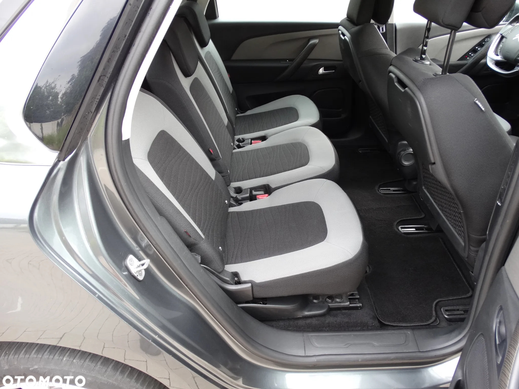 Citroën C4 Picasso PureTech 130 Stop&Start Exclusive - 24