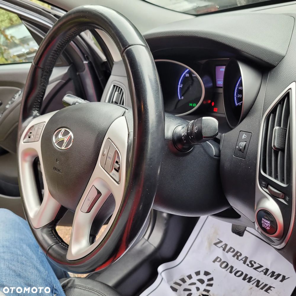 Hyundai ix35 2.0 CRDi 4WD Premium - 17